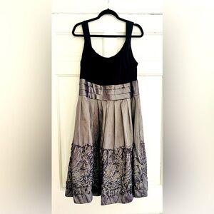 R & M Richards Woman black/gunmetal taffeta party/formal dress size 14W